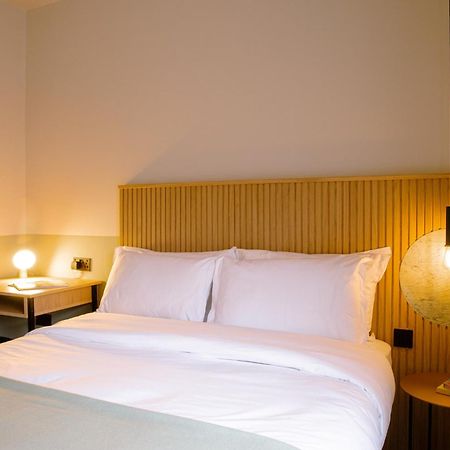 Port Hotel Eastbourne Bagian luar foto