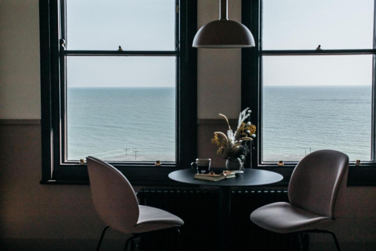 Port Hotel Eastbourne Bagian luar foto