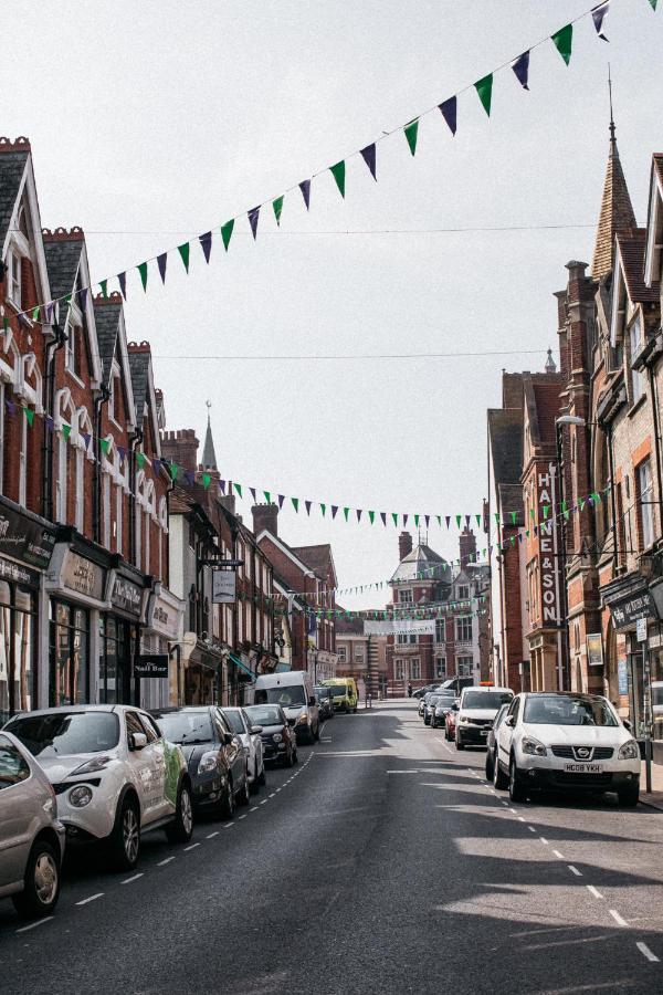 Port Hotel Eastbourne Bagian luar foto
