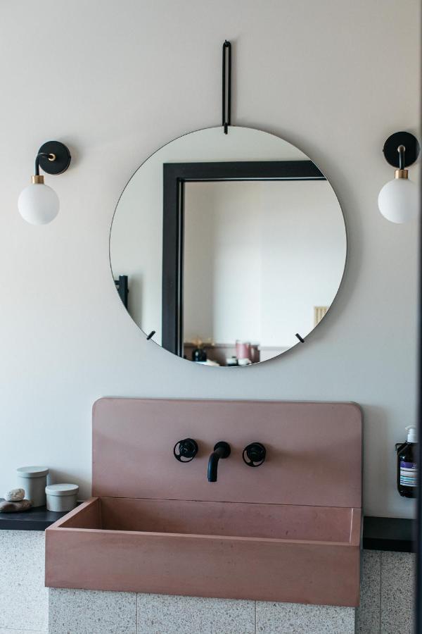 Port Hotel Eastbourne Bagian luar foto