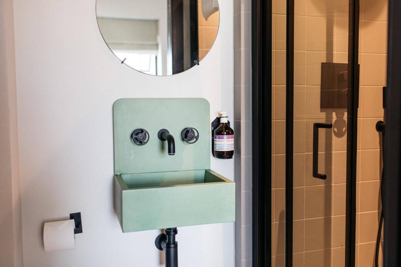 Port Hotel Eastbourne Bagian luar foto