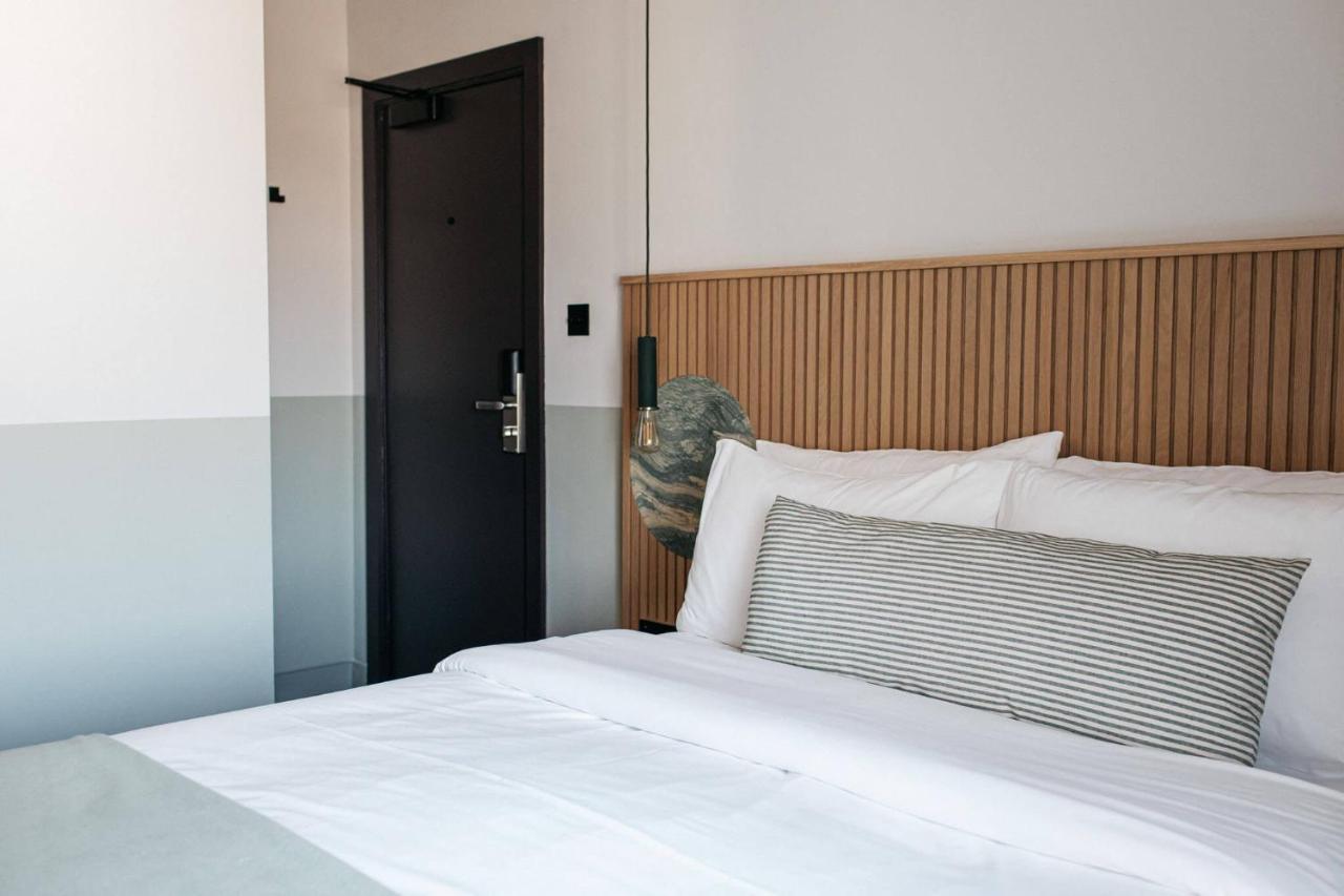 Port Hotel Eastbourne Bagian luar foto